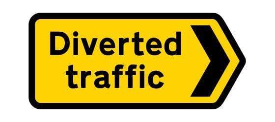 1050x450mm Diverted traffic Right POINTER - 2704 - Rigid Plastic (4133990727714)
