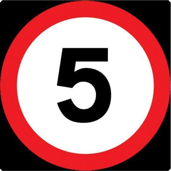 750mm Maximum Speed Limit 5mph - 670 - Rigid Plastic